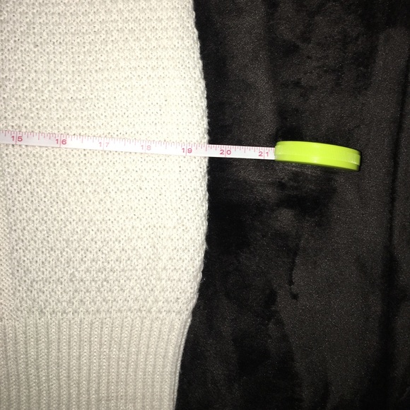 🍁SALE🍁 Candies Cream Sweater Dress Size L - Picture 8 of 8